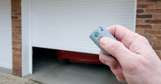 Купить автоматику для рулонных ворот Малгобек, цена от 2768 руб.