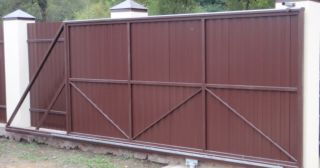 Купить откатные ворота из профнастила Малгобек, цена от 1776 руб.